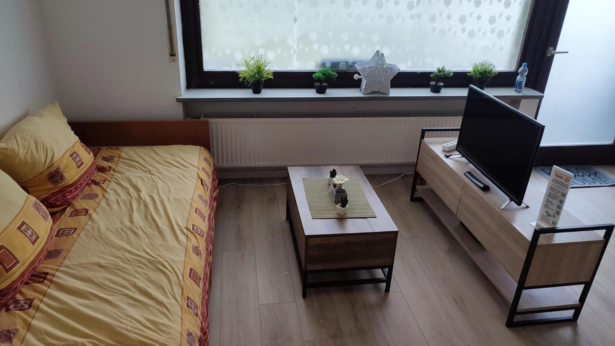 2-5 Bettzimmer Creglingen Eksteriør bilde